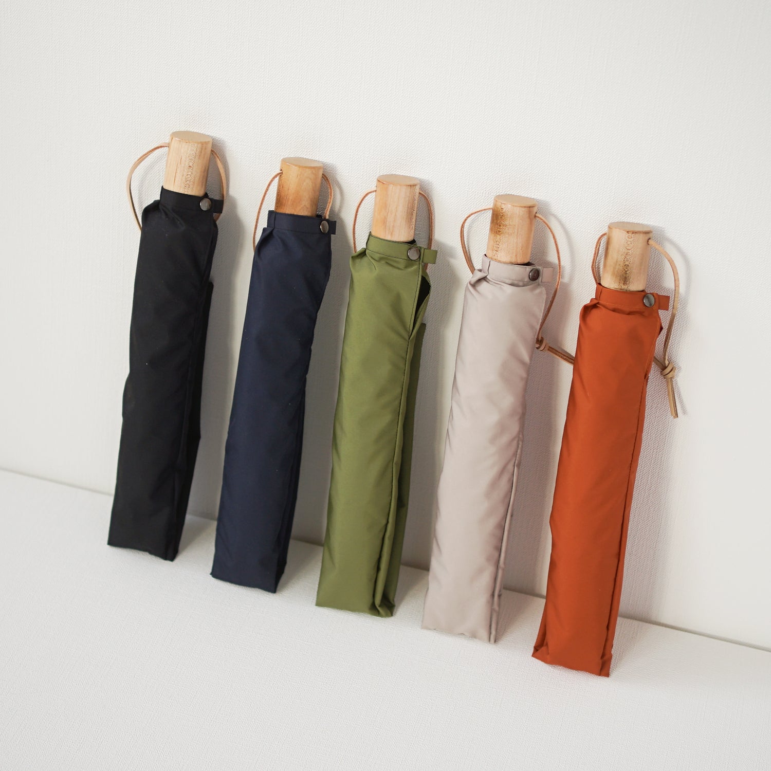 折りたたみ傘 メンズ 雨傘 様々なシーンになじむユニセックスカラー