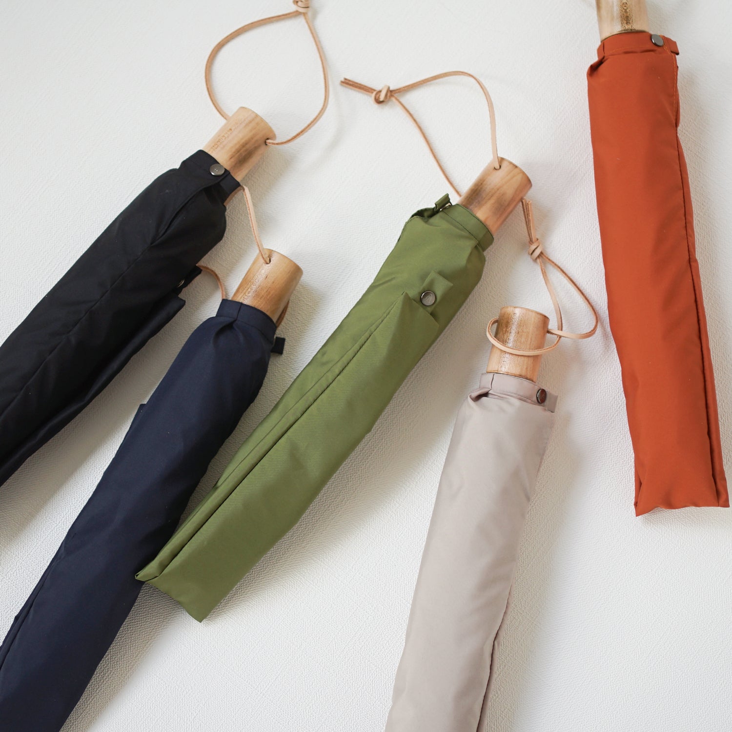 折りたたみ傘 メンズ 雨傘 抜群の撥水性で雨に負けない「ミラトーレ」