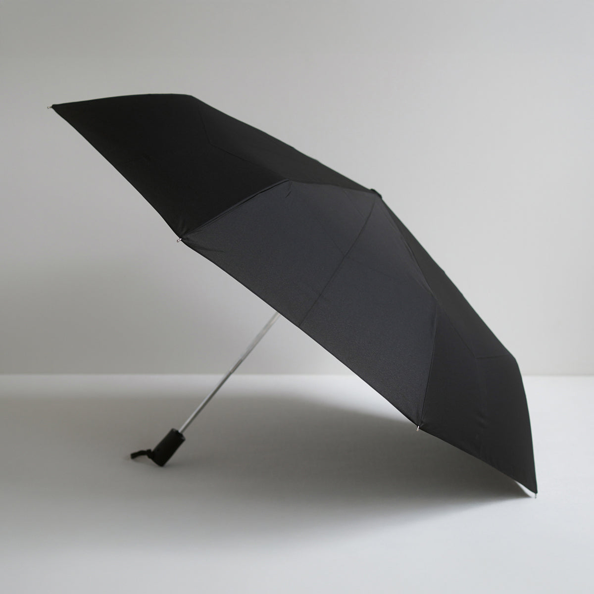 折りたたみ傘 DAILY USE UMBRELLA 雨傘 ボタンひとつで自動開閉