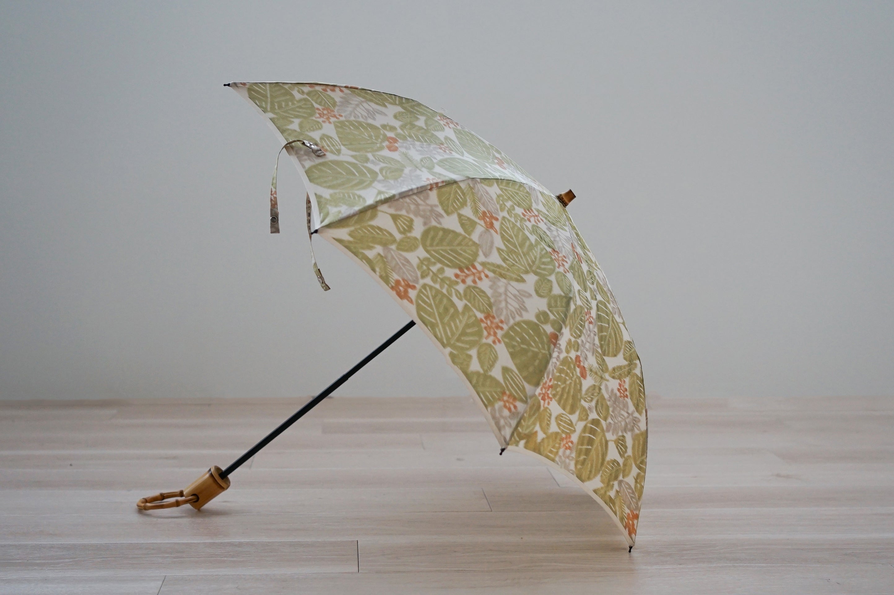 折りたたみ傘 レディース 晴雨兼用傘 甲州織 2way 2段折り 小宮商店 kata kata 葉っぱ もえぎ