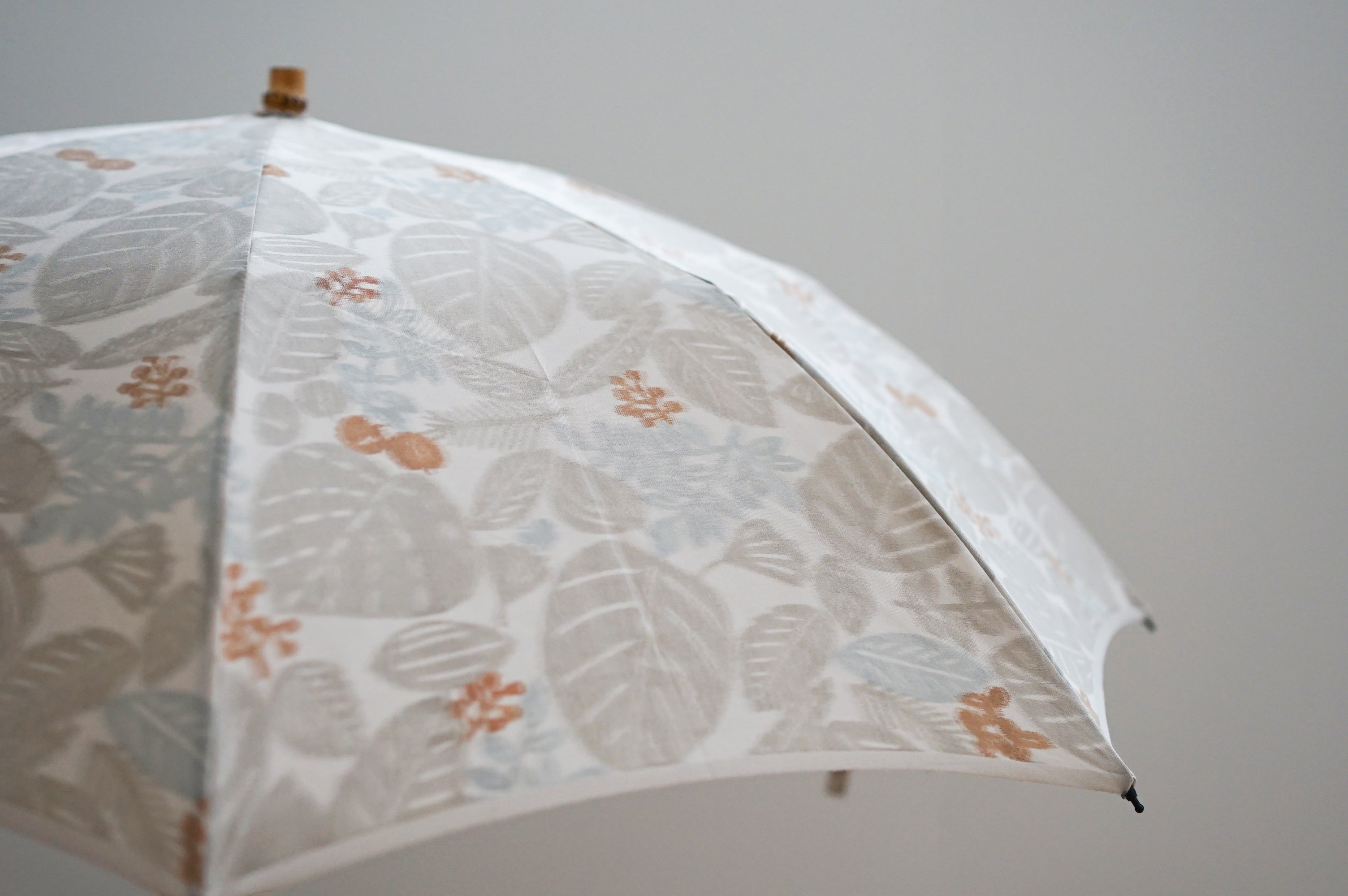 折りたたみ傘 レディース 晴雨兼用傘 艶やかな光沢と重厚感が魅力の「甲州織」