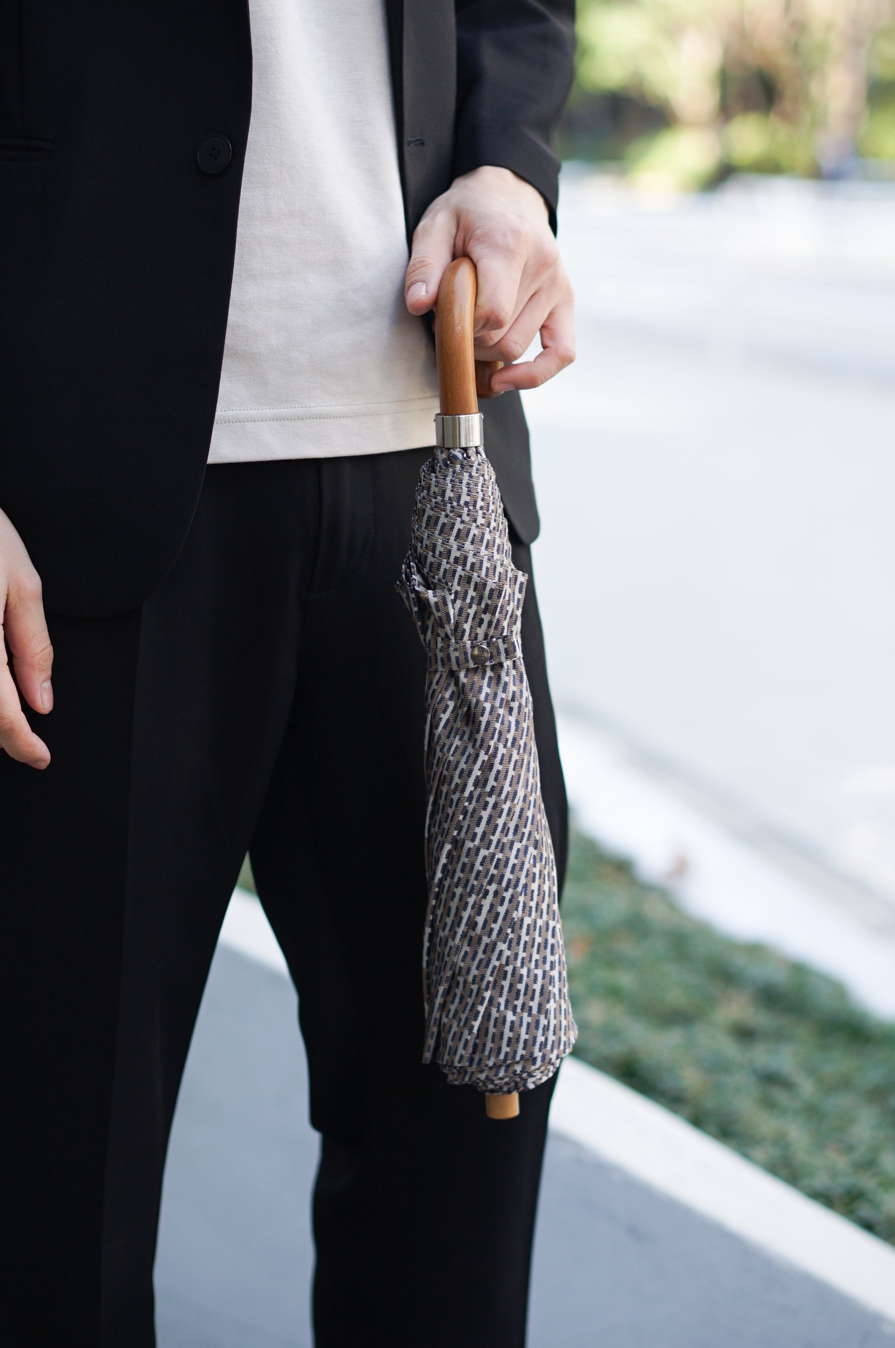 折りたたみ傘 レディース 雨傘 「榛原(はいばら)」千代紙の伝統的な図案「組木(くみき)」