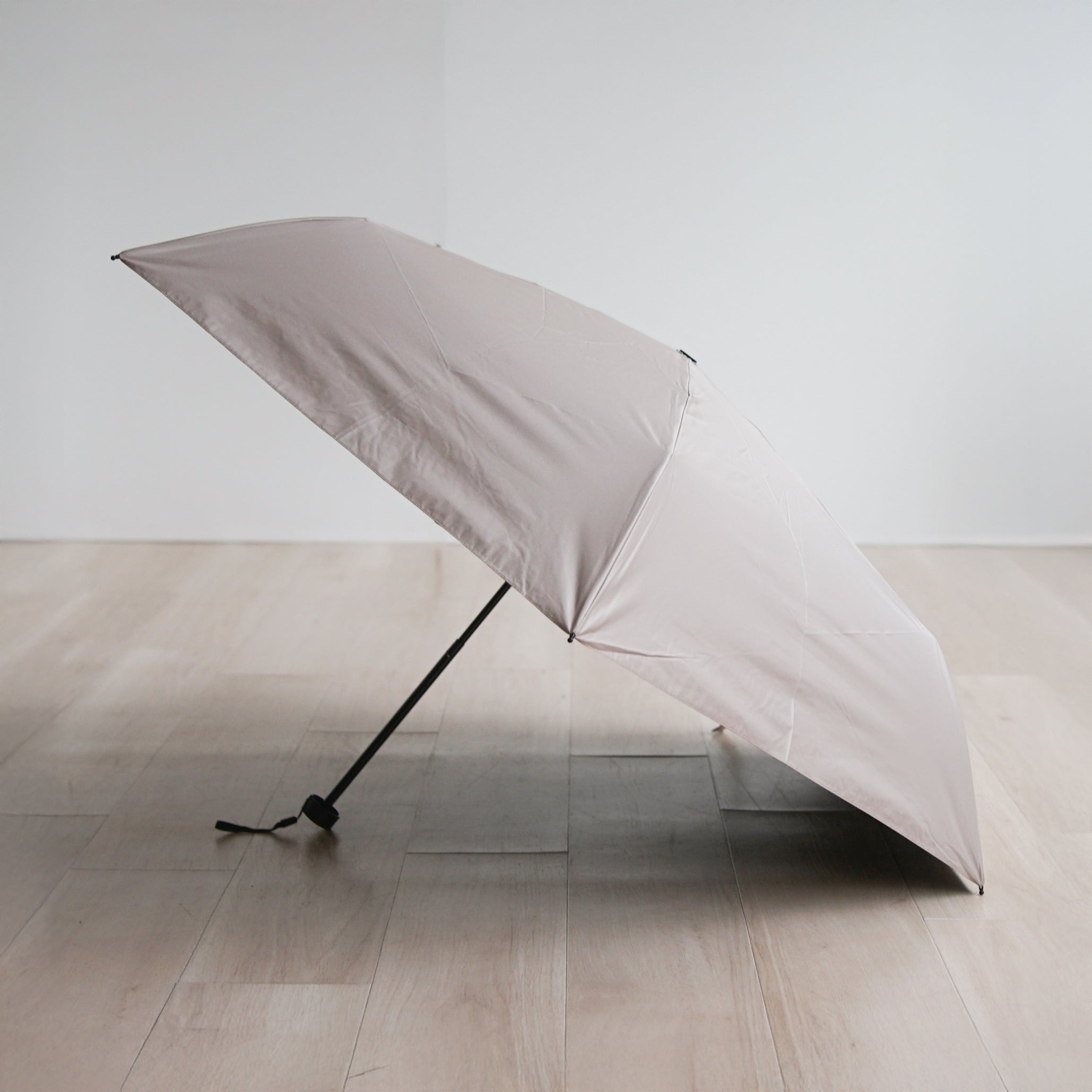 晴雨兼用 ラクラク開閉 60cm(2025年モデル)