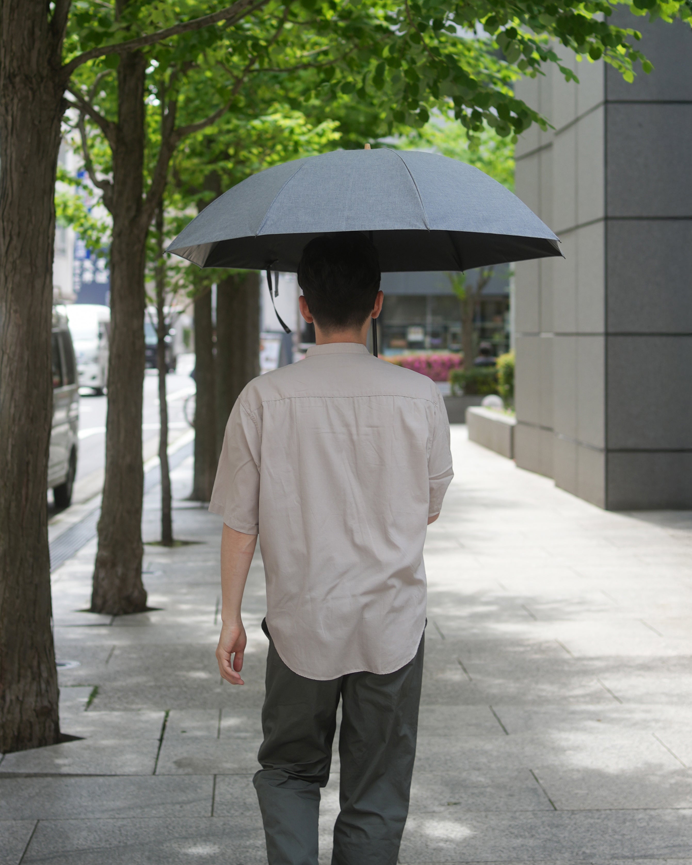 折りたたみ傘 メンズ 晴雨兼用傘 シャンブレーシャツのようなおしゃれさと、猛暑でも涼しい機能性