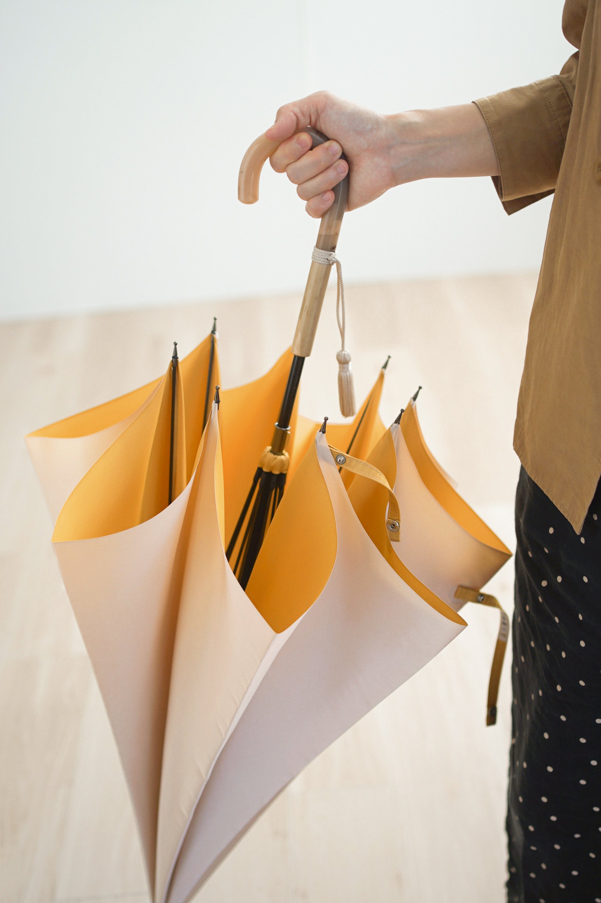 長傘 レディース 雨傘 ファッションとして使えるニュアンスカラー