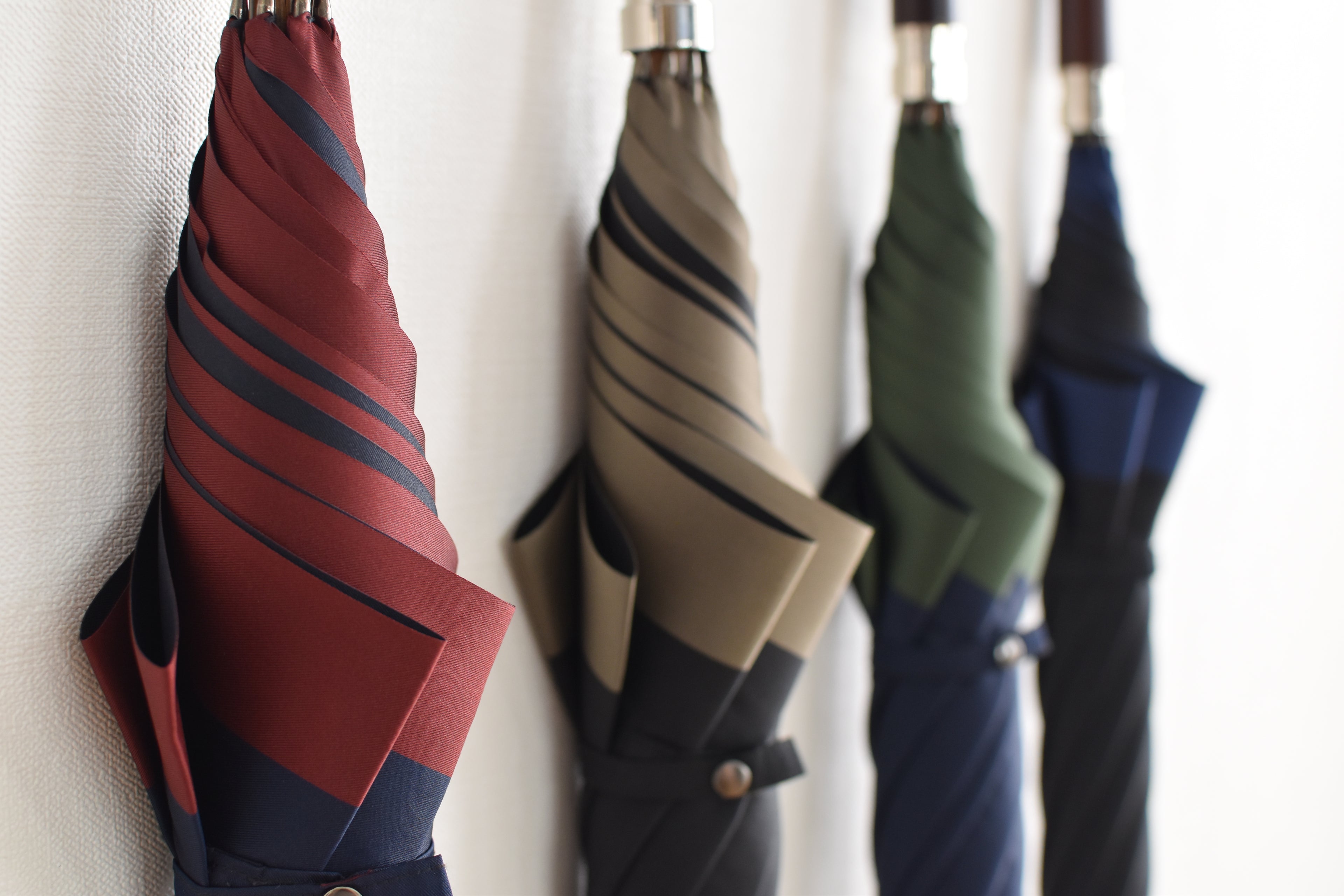 長傘 メンズ 雨傘 希少な小幅のシャトル織機で織り上げた織物