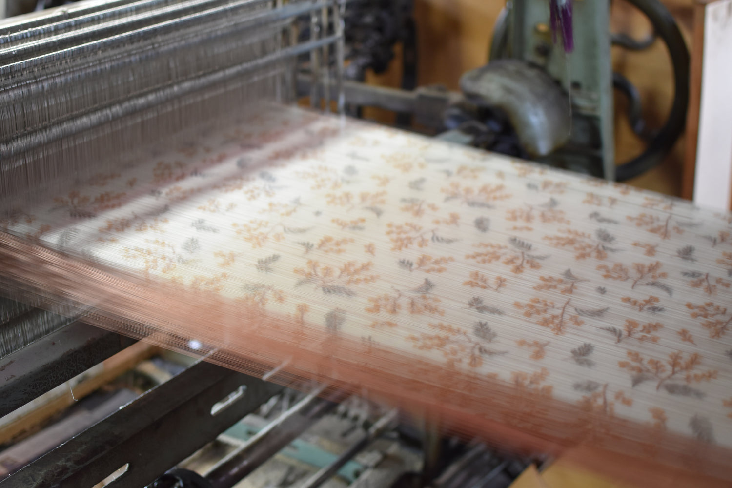 折りたたみ傘 レディース 雨傘 艶やかな光沢と重厚感が魅力の「甲州織」