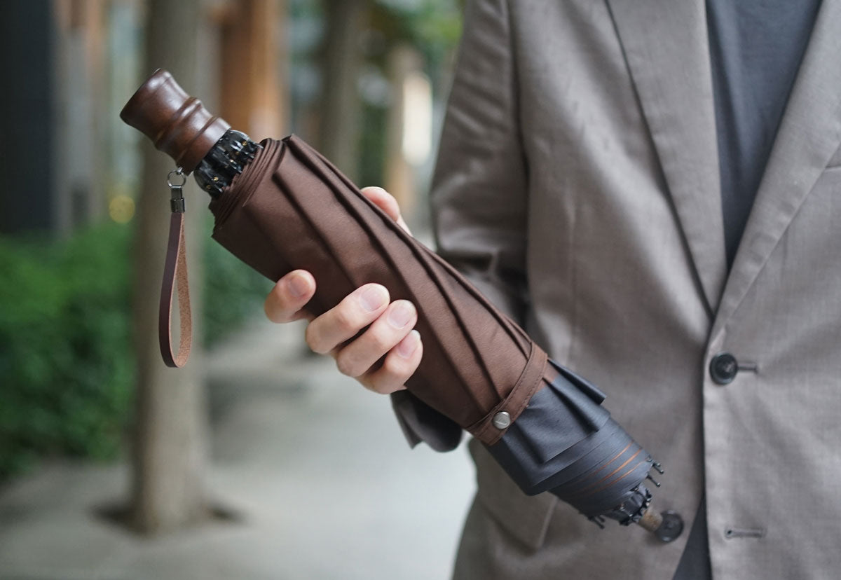 折りたたみ傘 メンズ 雨傘 丈夫で風に強い、10本骨の二つ折り