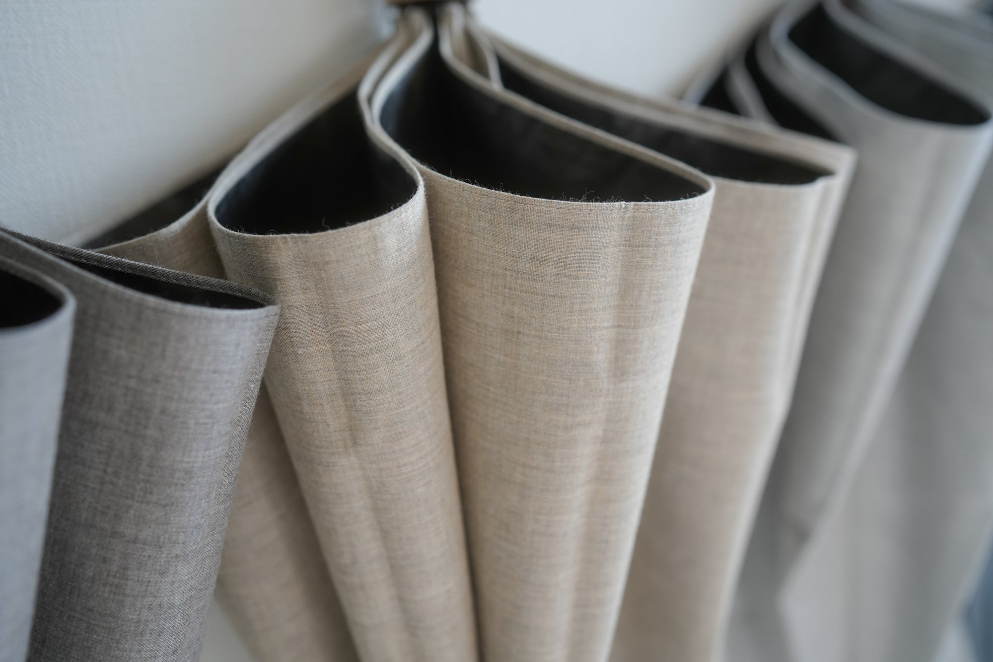 折りたたみ傘 メンズ 晴雨兼用傘 シャンブレーシャツのようなおしゃれさと、猛暑でも涼しい機能性