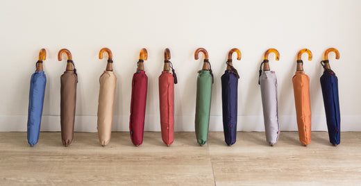 ふるさと納税返礼品として小宮商店の傘が掲載されています