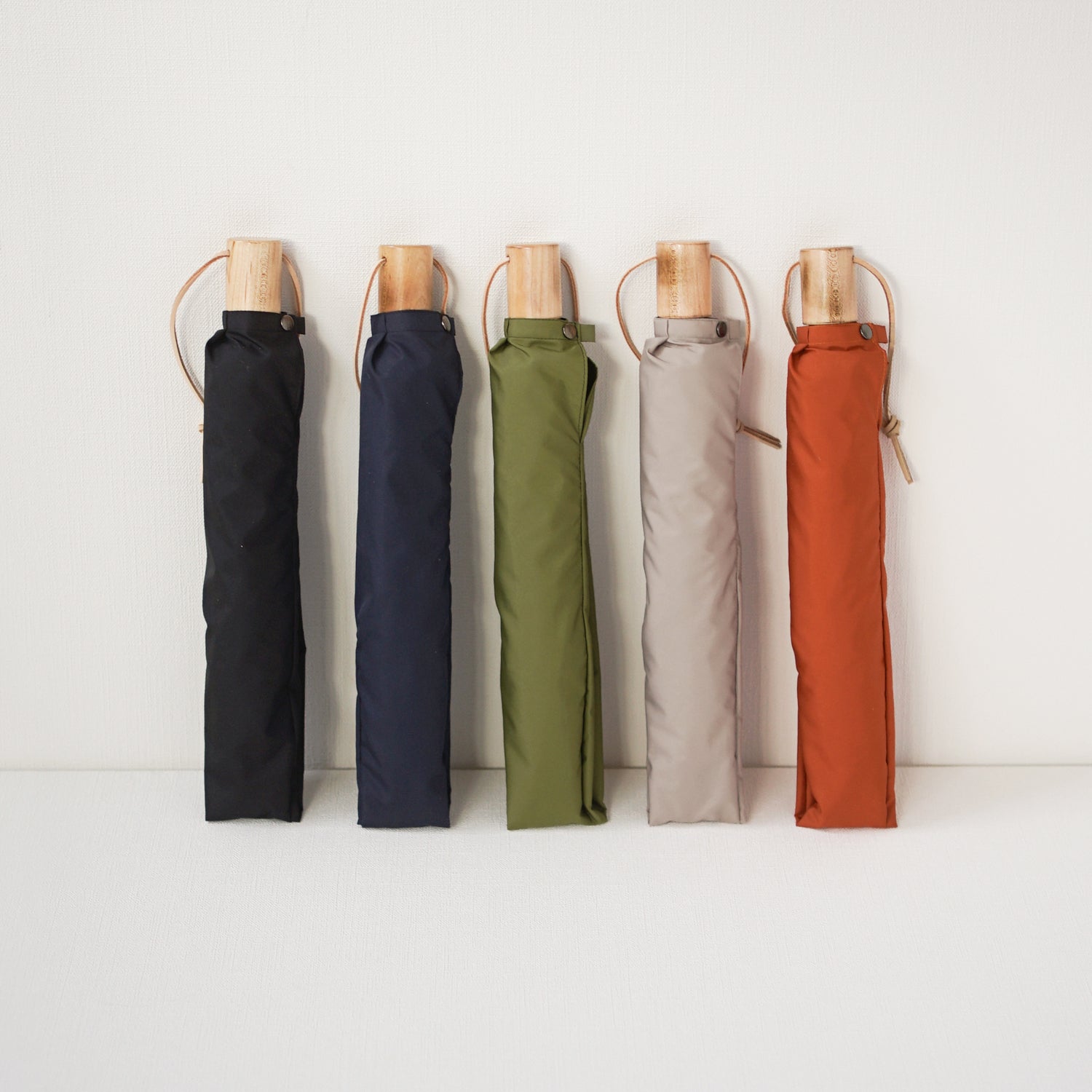 折りたたみ傘 メンズ 雨傘 様々なシーンになじむユニセックスカラー