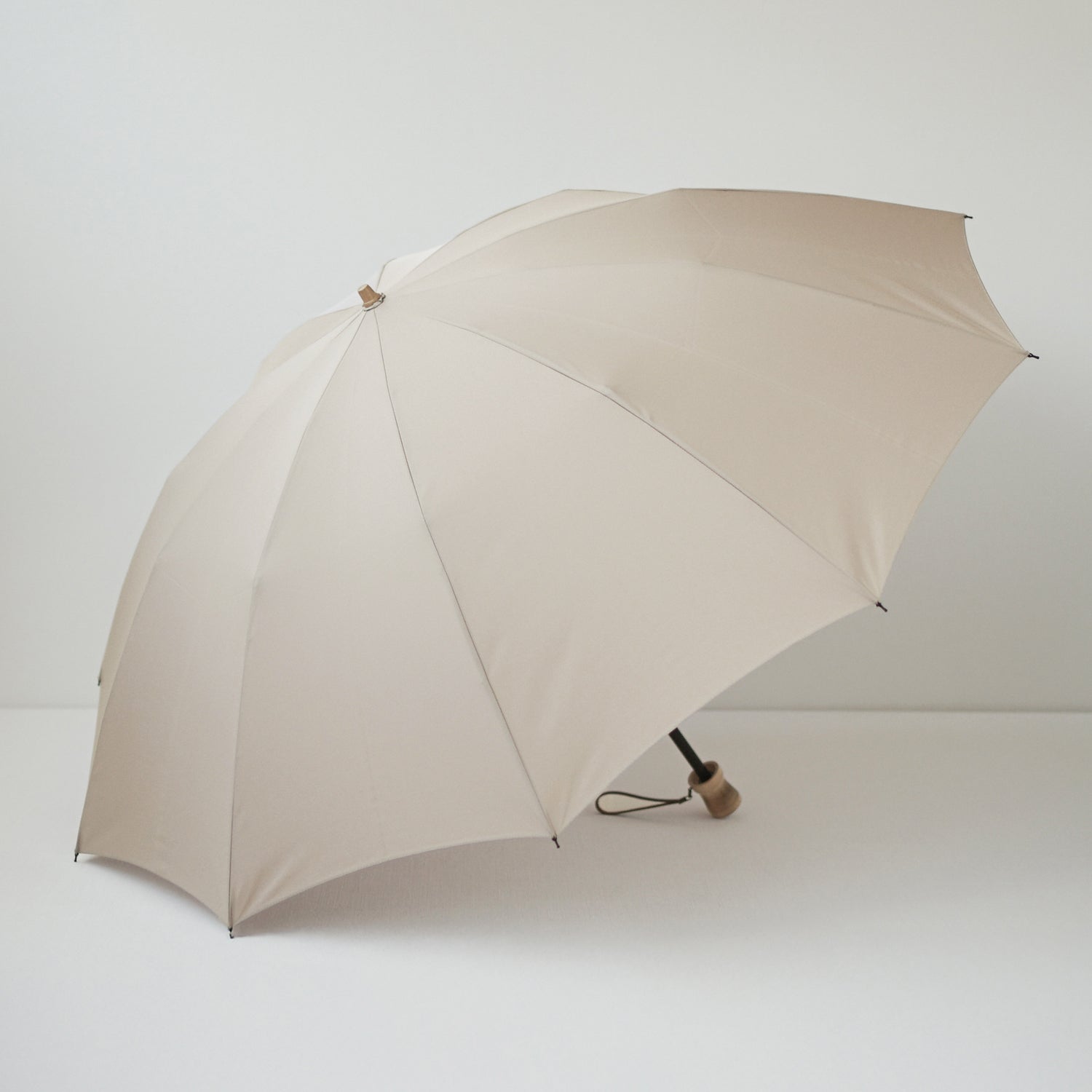 折りたたみ傘 メンズ 雨傘 超撥水 骨が多い 大きい 2段折り 小宮商店 ミラトーレ グレージュ