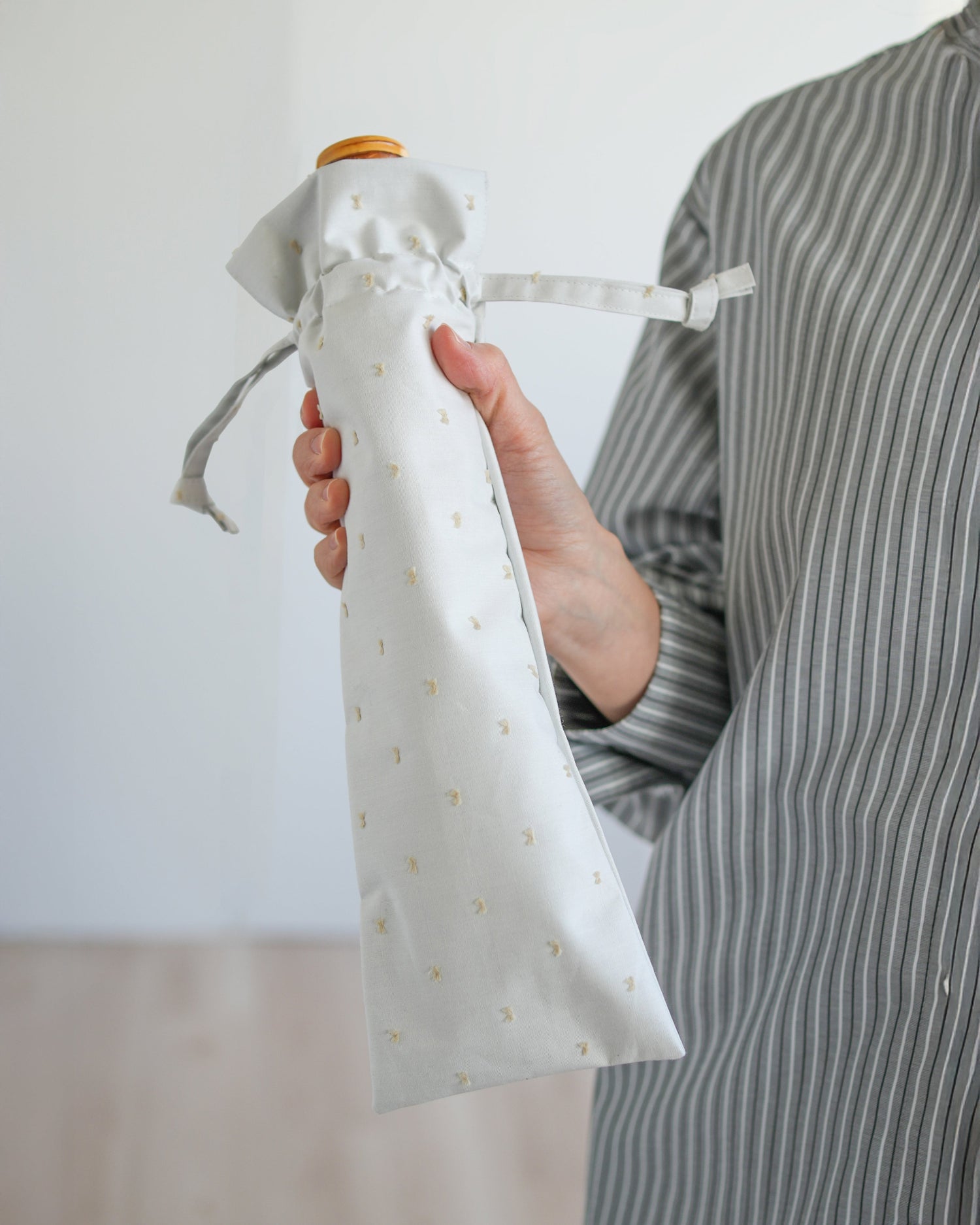 折りたたみ傘 レディース 晴雨兼用傘　遮熱率50％以上×天然素材の一級遮光傘