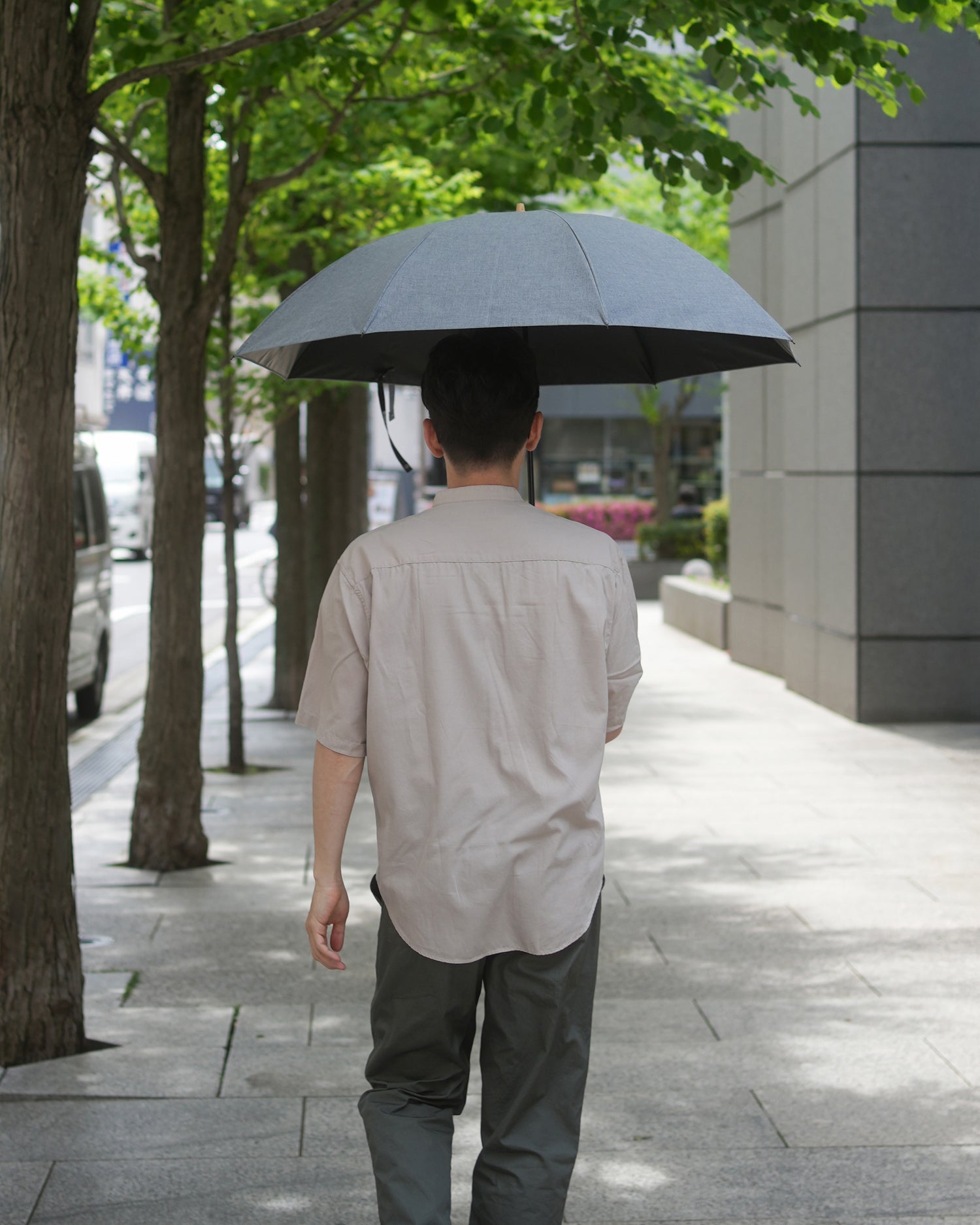 折りたたみ傘 メンズ 晴雨兼用傘 シャンブレーシャツのようなおしゃれさと、猛暑でも涼しい機能性