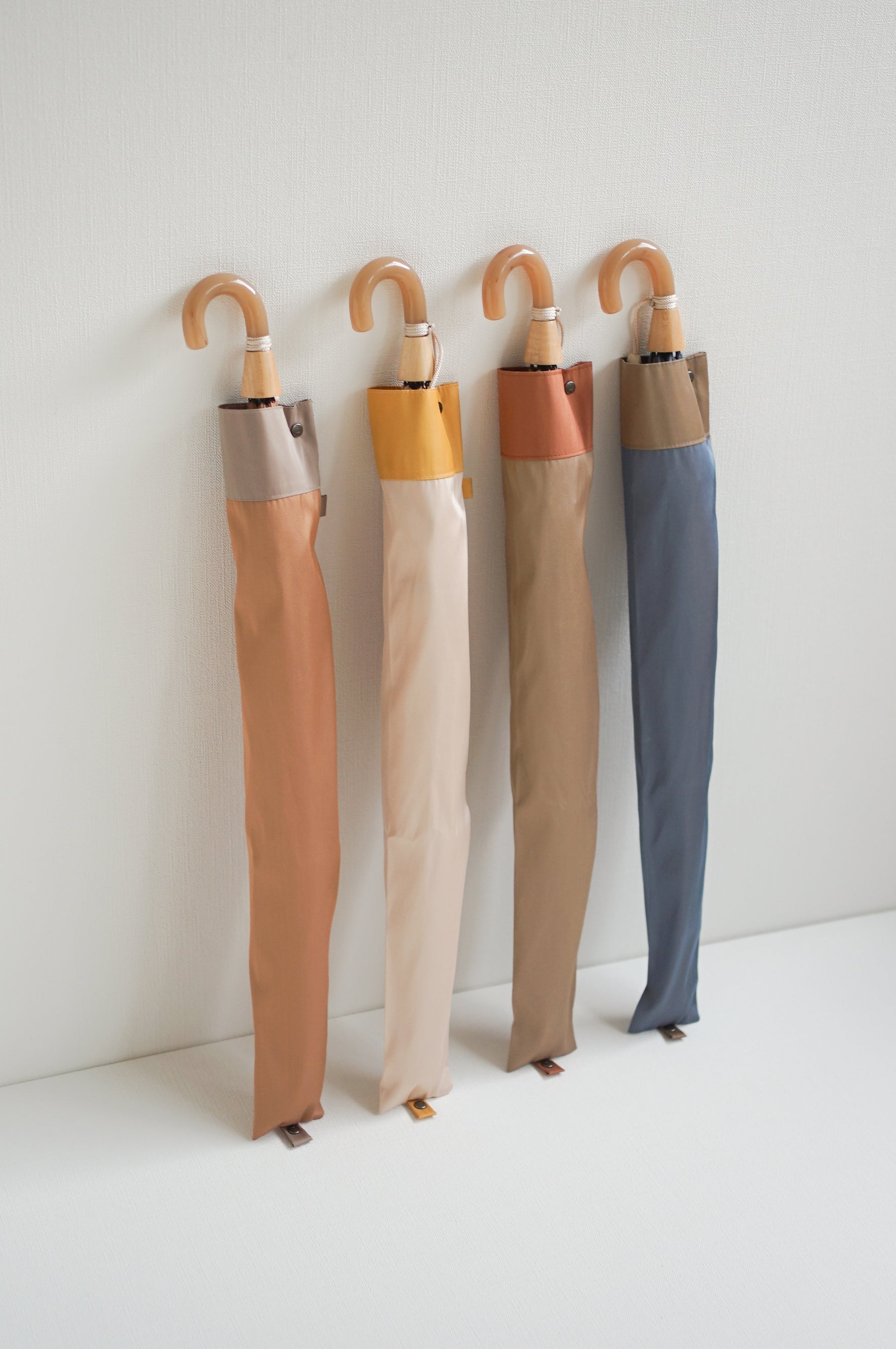 折りたたみ傘 レディース 雨傘 コーディネートしやすい2色のニュアンスカラー