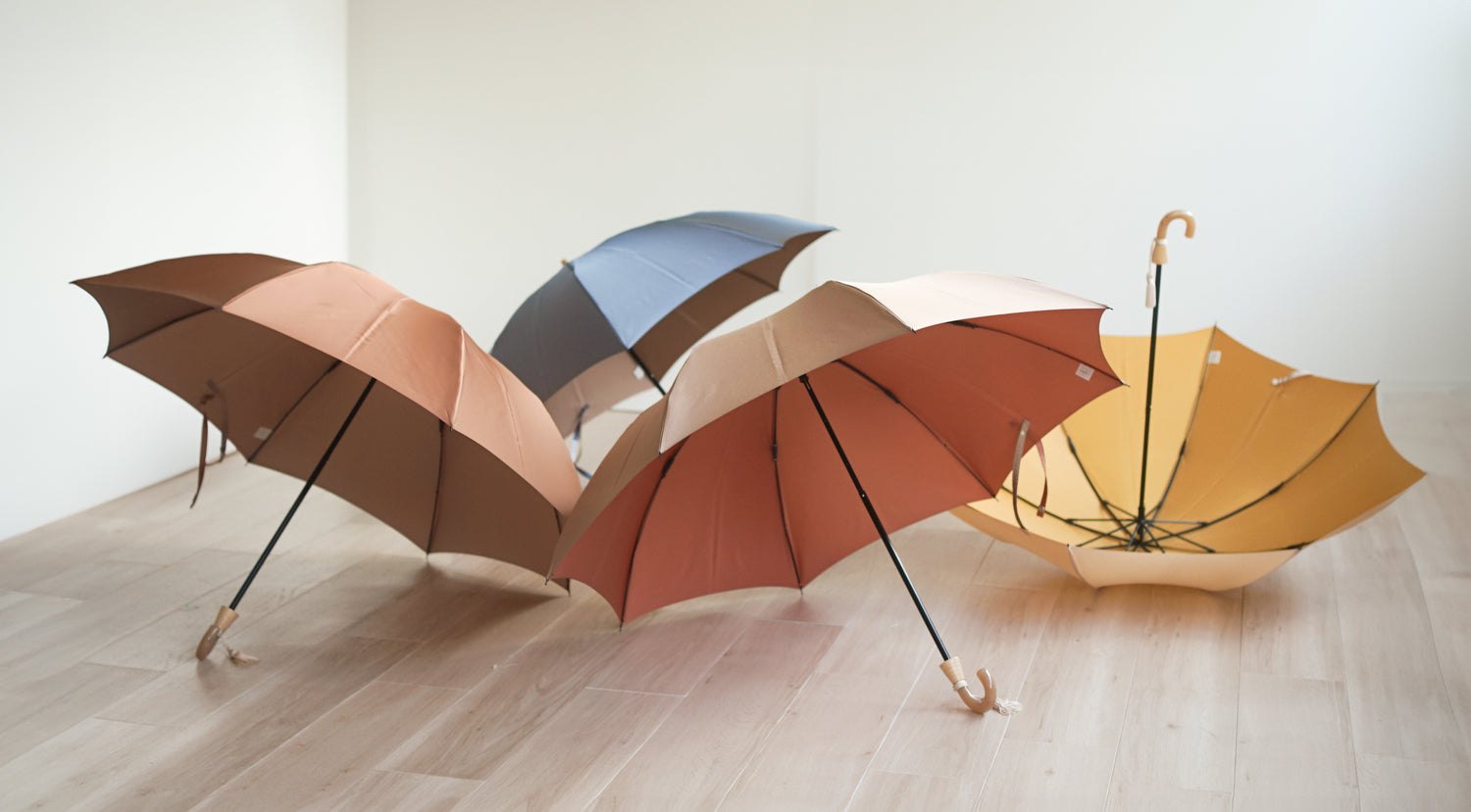 折りたたみ傘 レディース 雨傘 コーディネートしやすい2色のニュアンスカラー