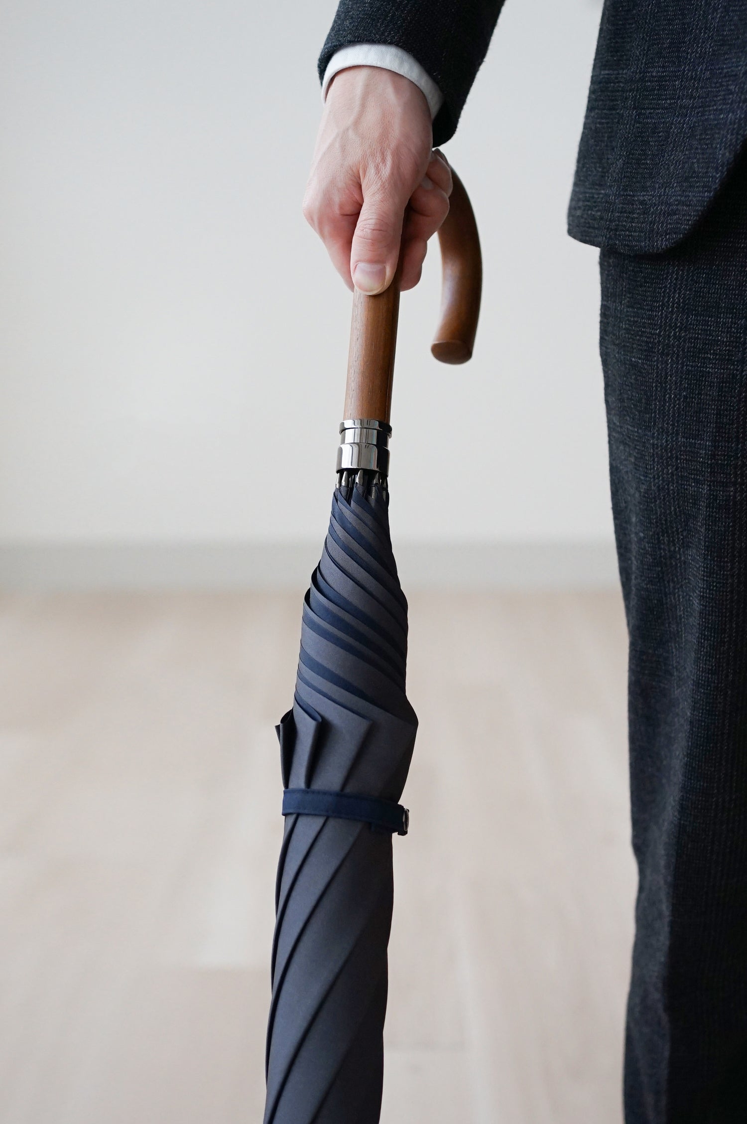 長傘 メンズ 雨傘 天然木の風合いが上品で美しいブナのハンドル