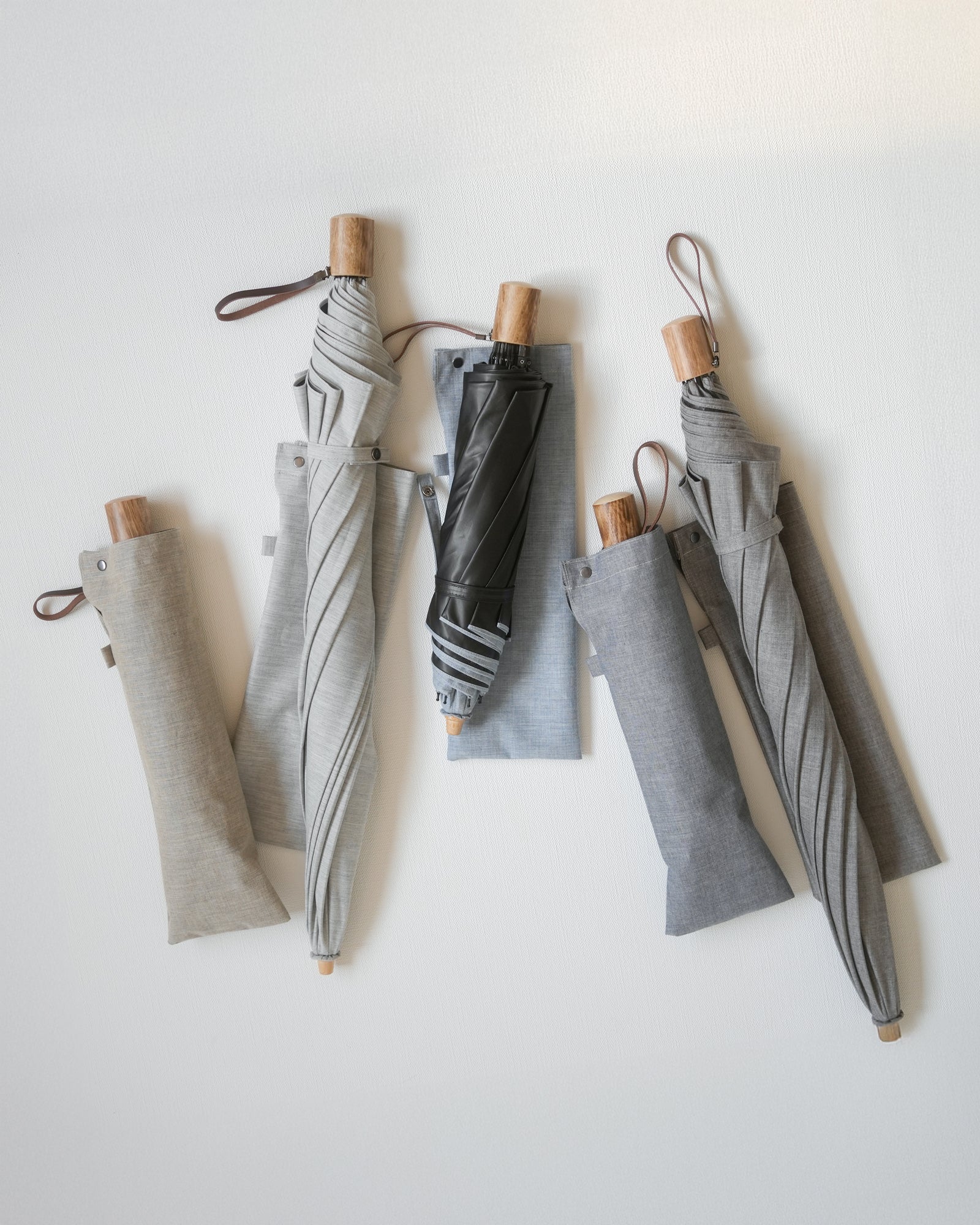 折りたたみ傘 メンズ 晴雨兼用傘 遮光率100％、UVカット率99.9％以上、遮熱率50％以上×天然素材の一級遮光傘