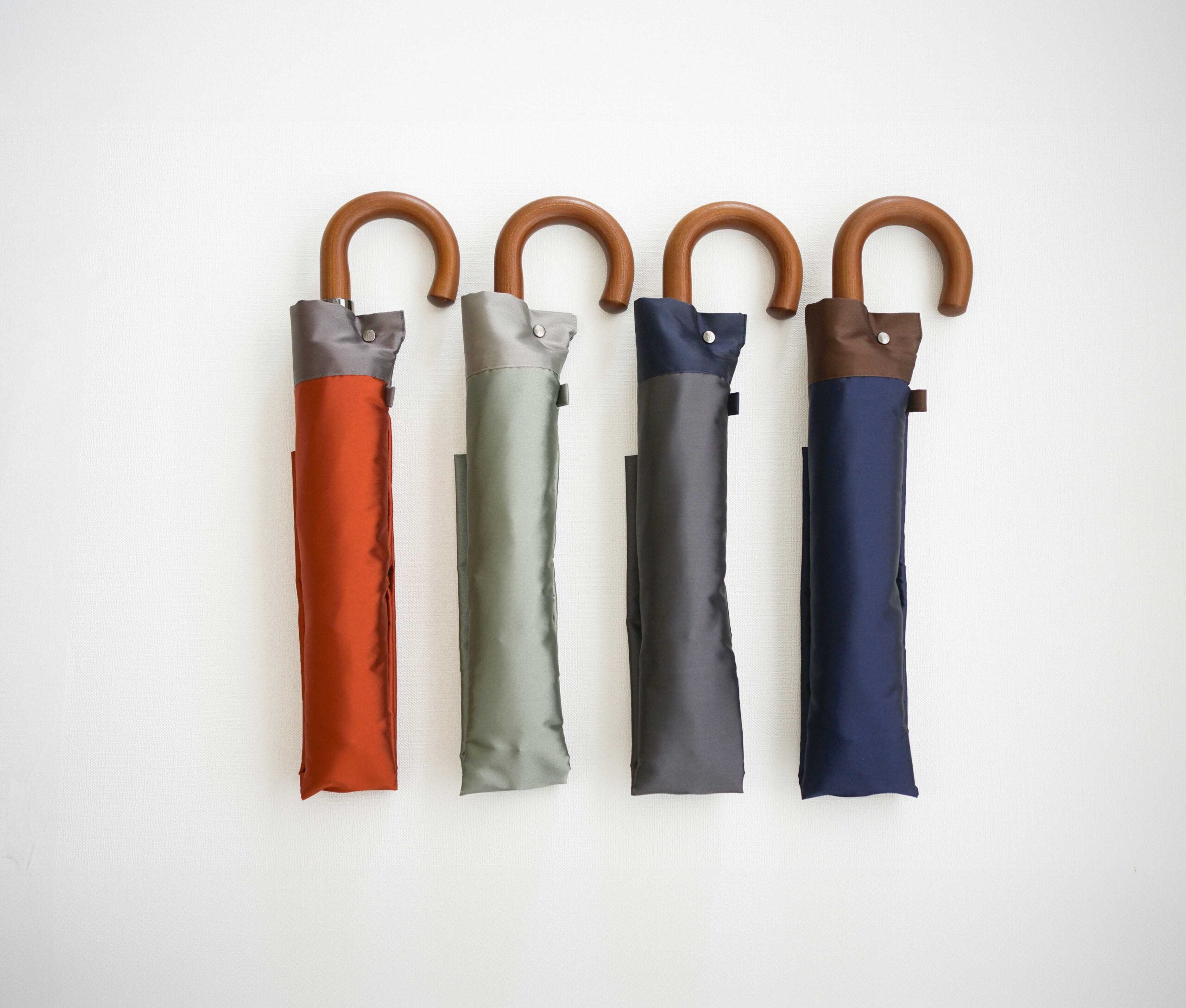 折りたたみ傘 メンズ 雨傘 小幅の甲州織生地ならではの、2色の組み合わせ