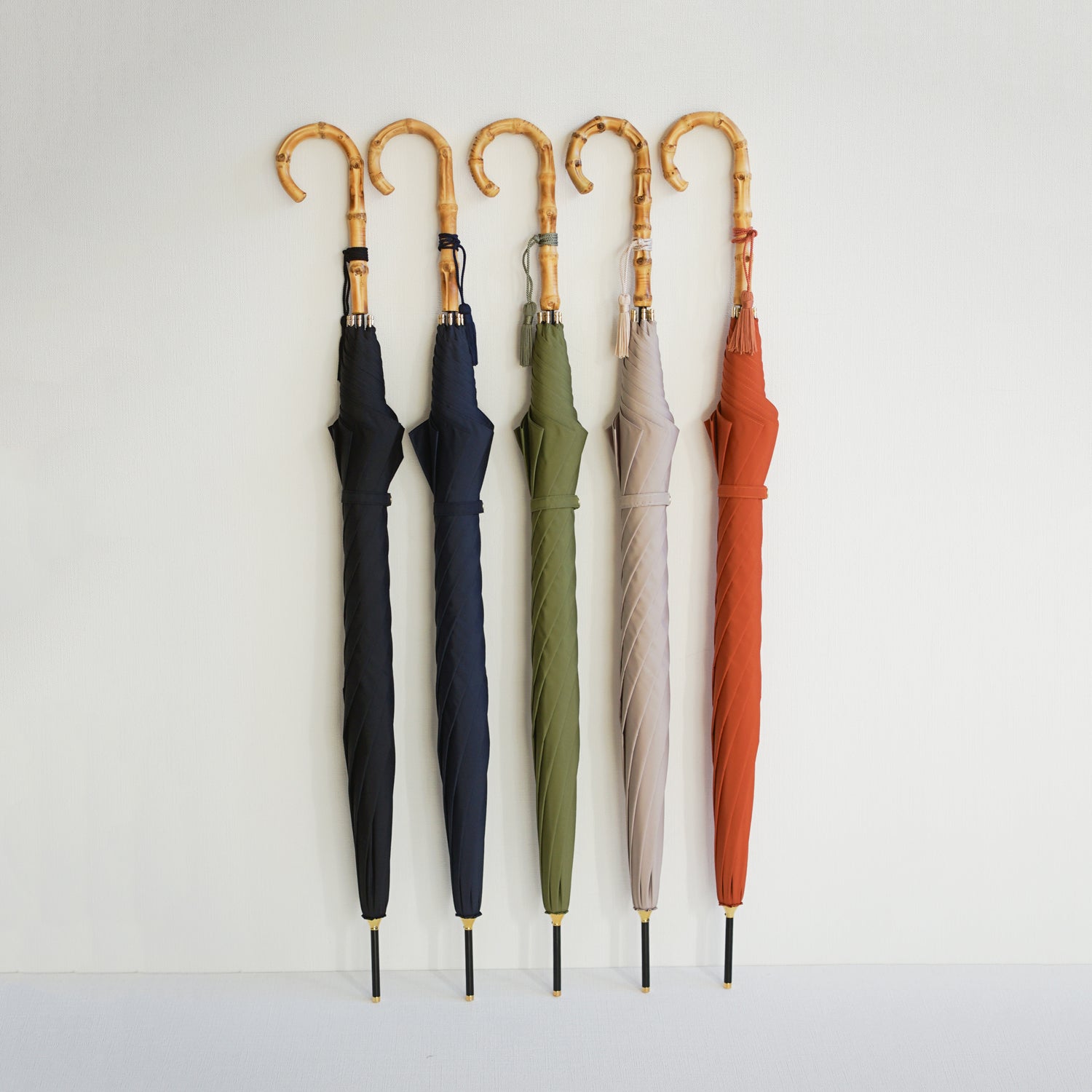 長傘 レディース 雨傘 様々なシーンになじむユニセックスカラー